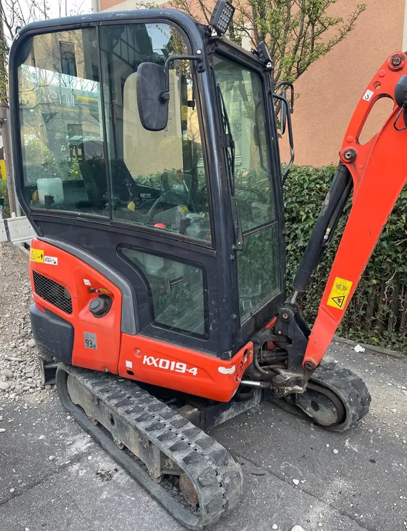 KUBOTA KX019-4
